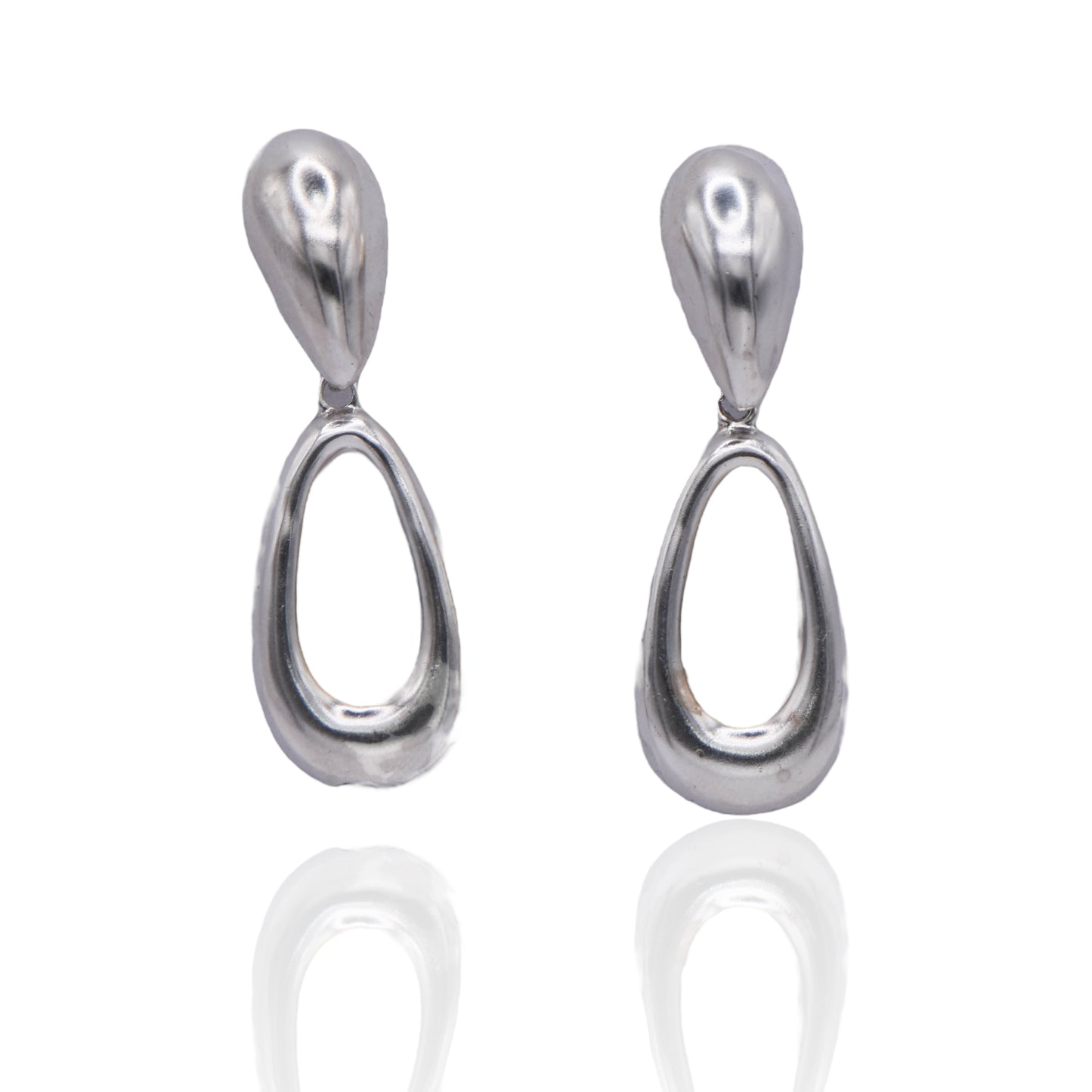 Vintage Teardrop Oval Hanging Sterling Silver Earrings