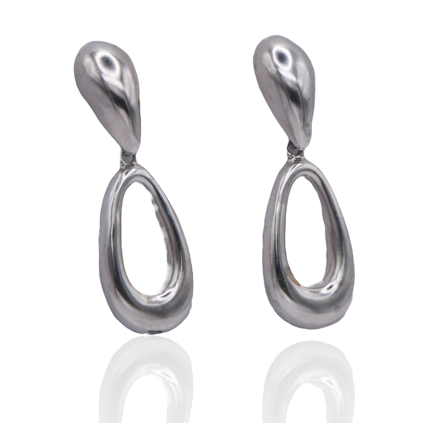 Vintage Teardrop Oval Hanging Sterling Silver Earrings