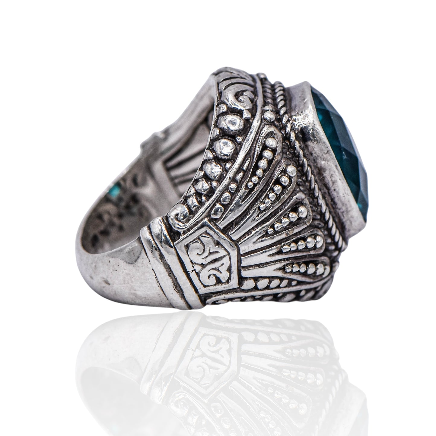 Sarda Vintage Blue Oval Ring Sterling Silver