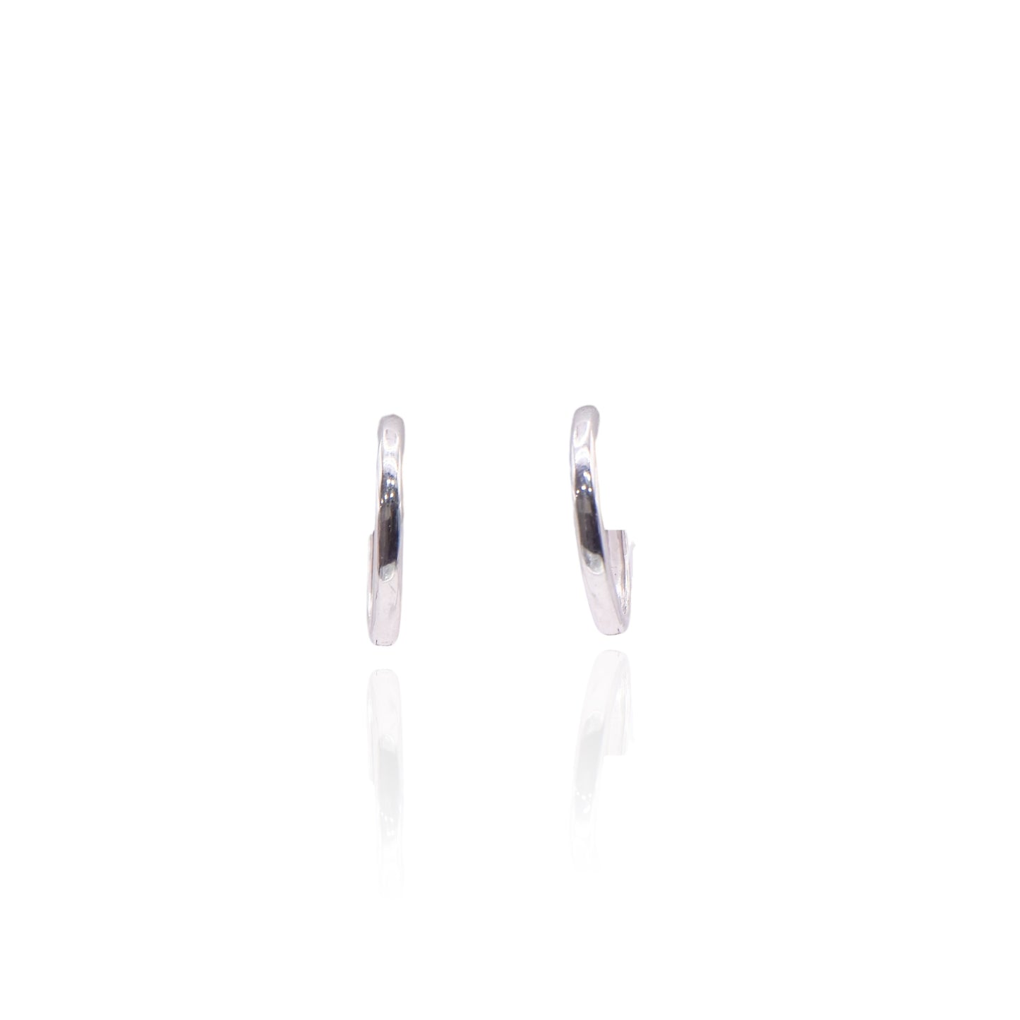 Hoop 14K White Gold Hinge Earring 1.95mm Thick/15.17mm Diameter