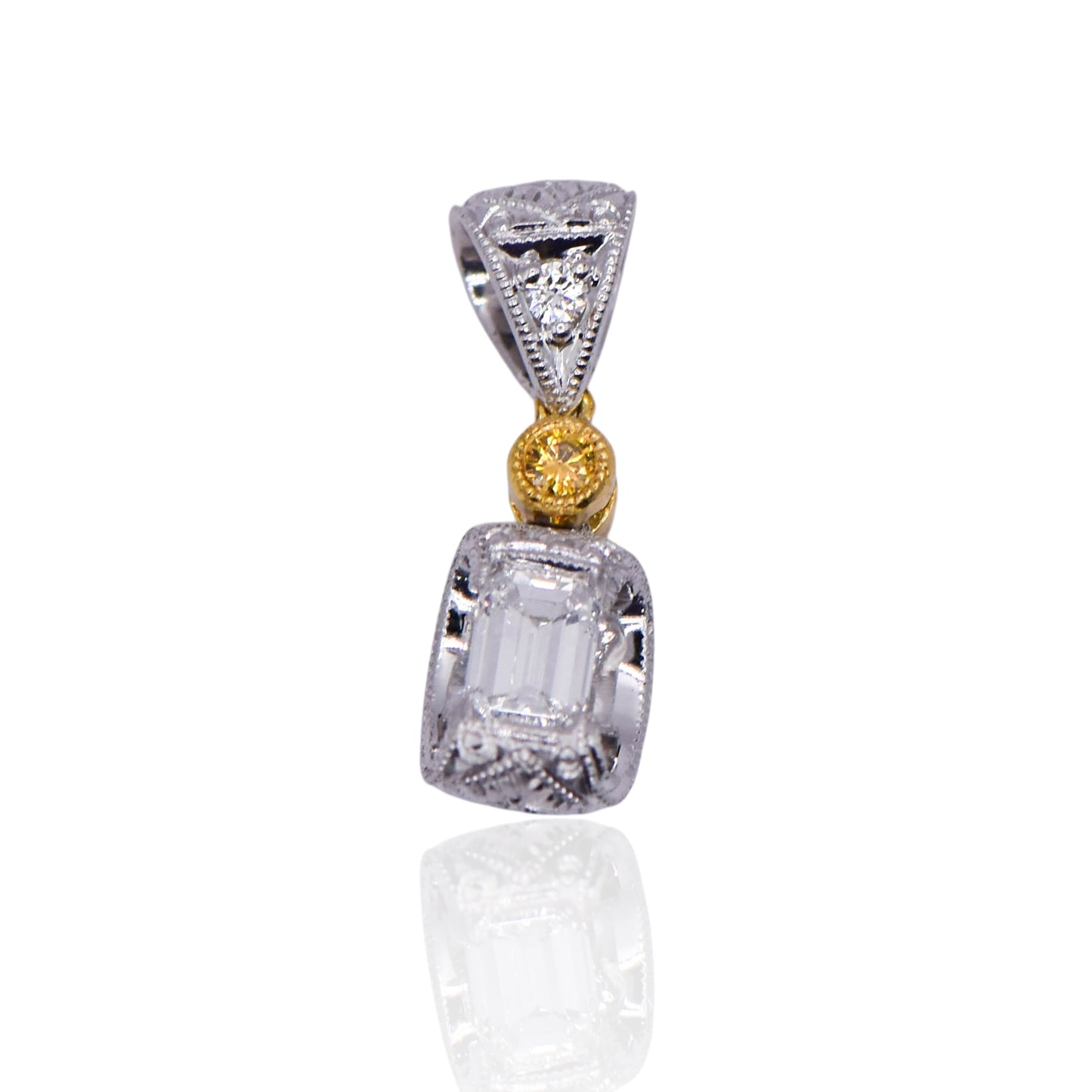 Emerald Shape Diamond 18K White Gold