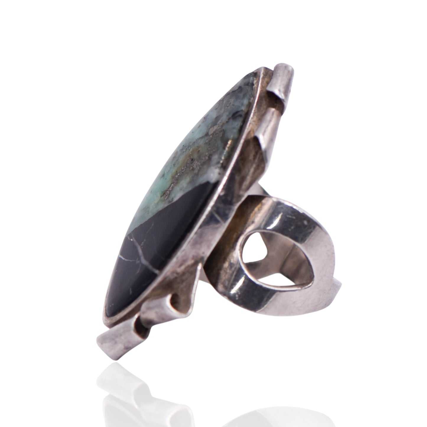 Vintage Green Agate Native American Sterling Silver ring