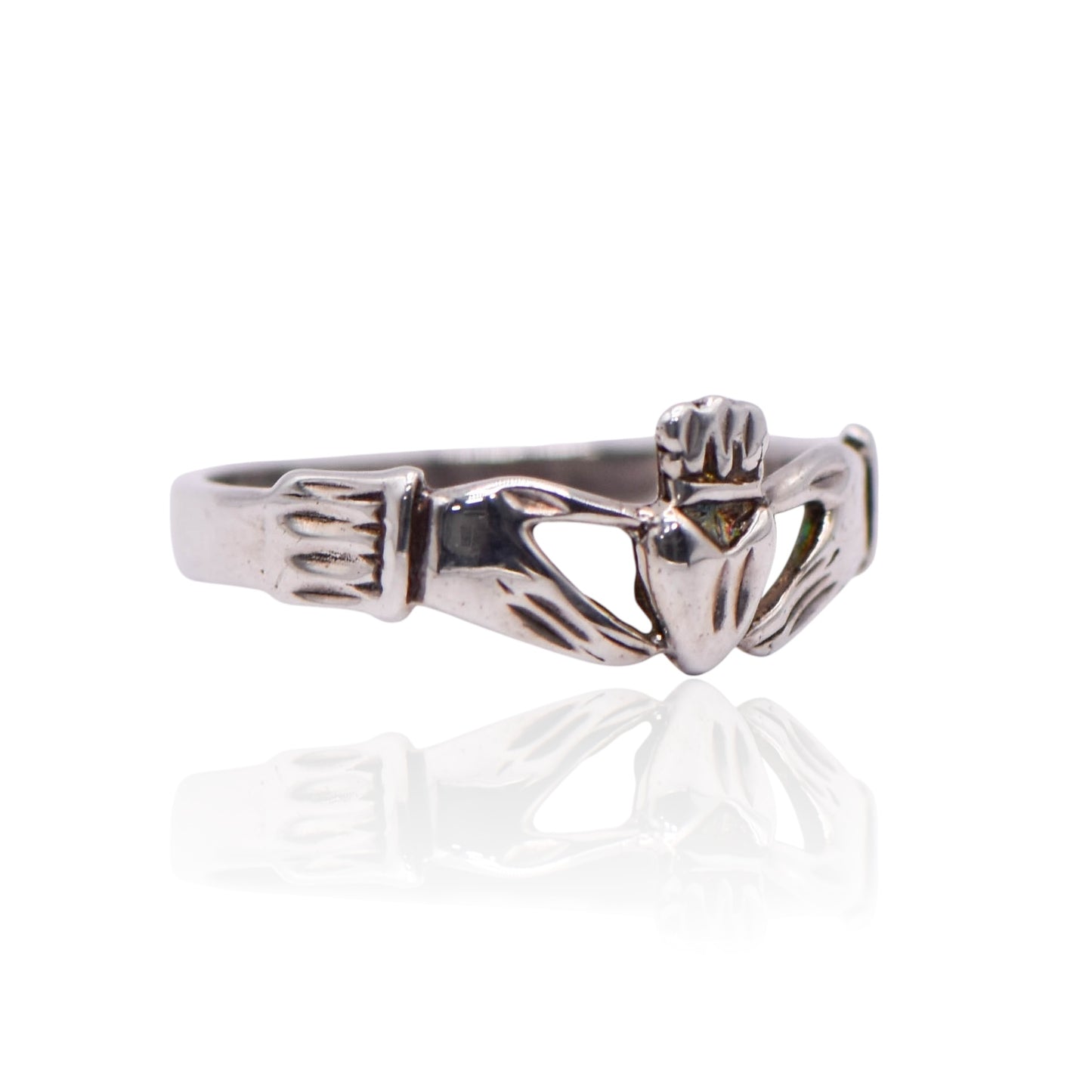 Vintage Claddagh Band Sterling Silver Ring