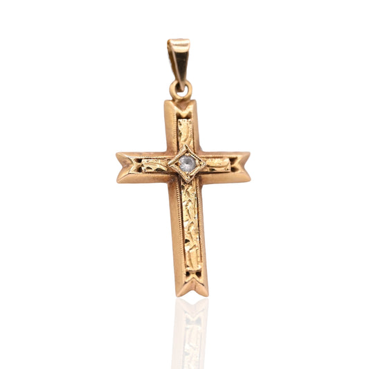 Vintage-Inspired Ornate Cross Pendant with Center Cubic Zirconia 16K Yellow Gold