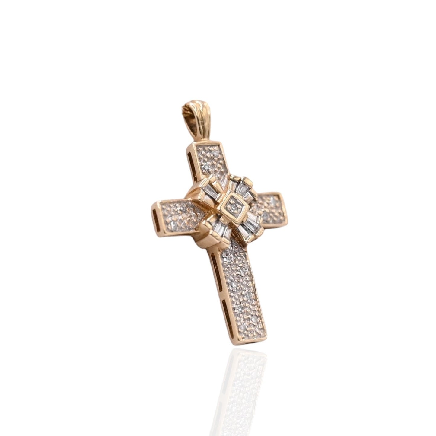Crossover-Detailed Diamond Cross Pendant 14K Yellow Gold 0.05cttw