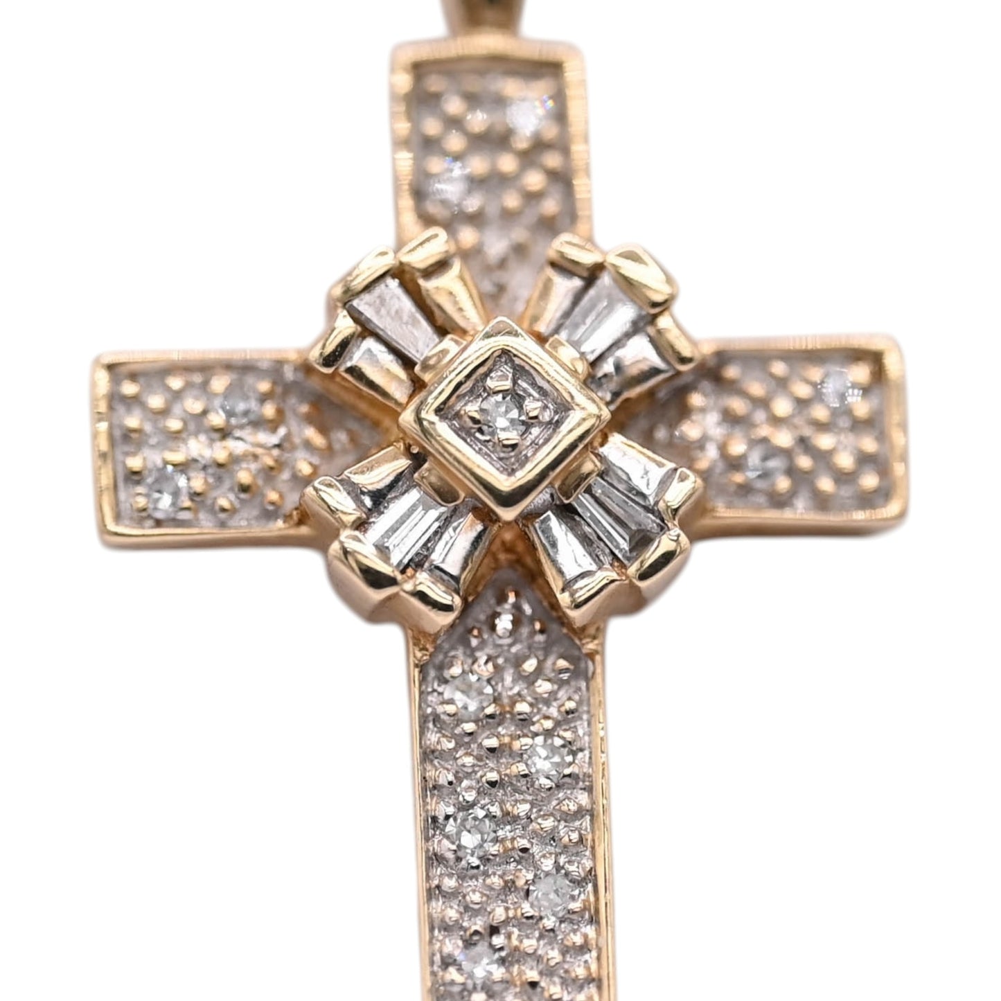 Crossover-Detailed Diamond Cross Pendant 14K Yellow Gold 0.05cttw