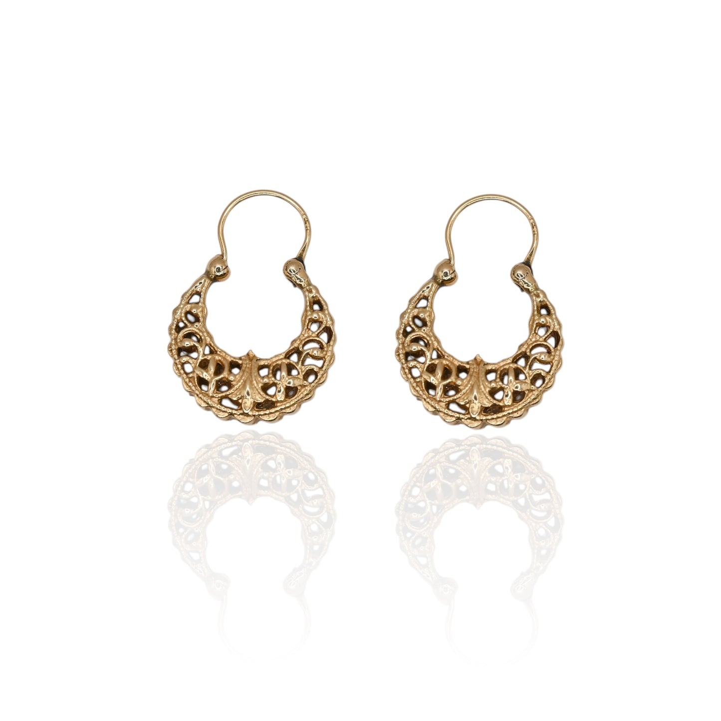 Ornate Hoop Earrings 14K Yellow Gold 3.63mm Thick/14.66mm Diameter