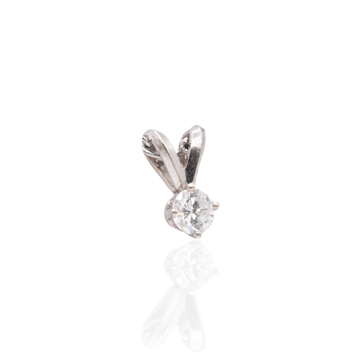 Solitaire Diamond Pendant 14K White Gold 0.15cttw