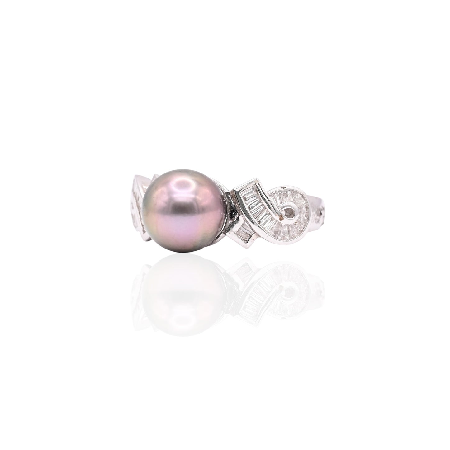 Tahitian Pearl and Ribboned Diamond Ring 14K White Gold Size 7.25 0.25cttw