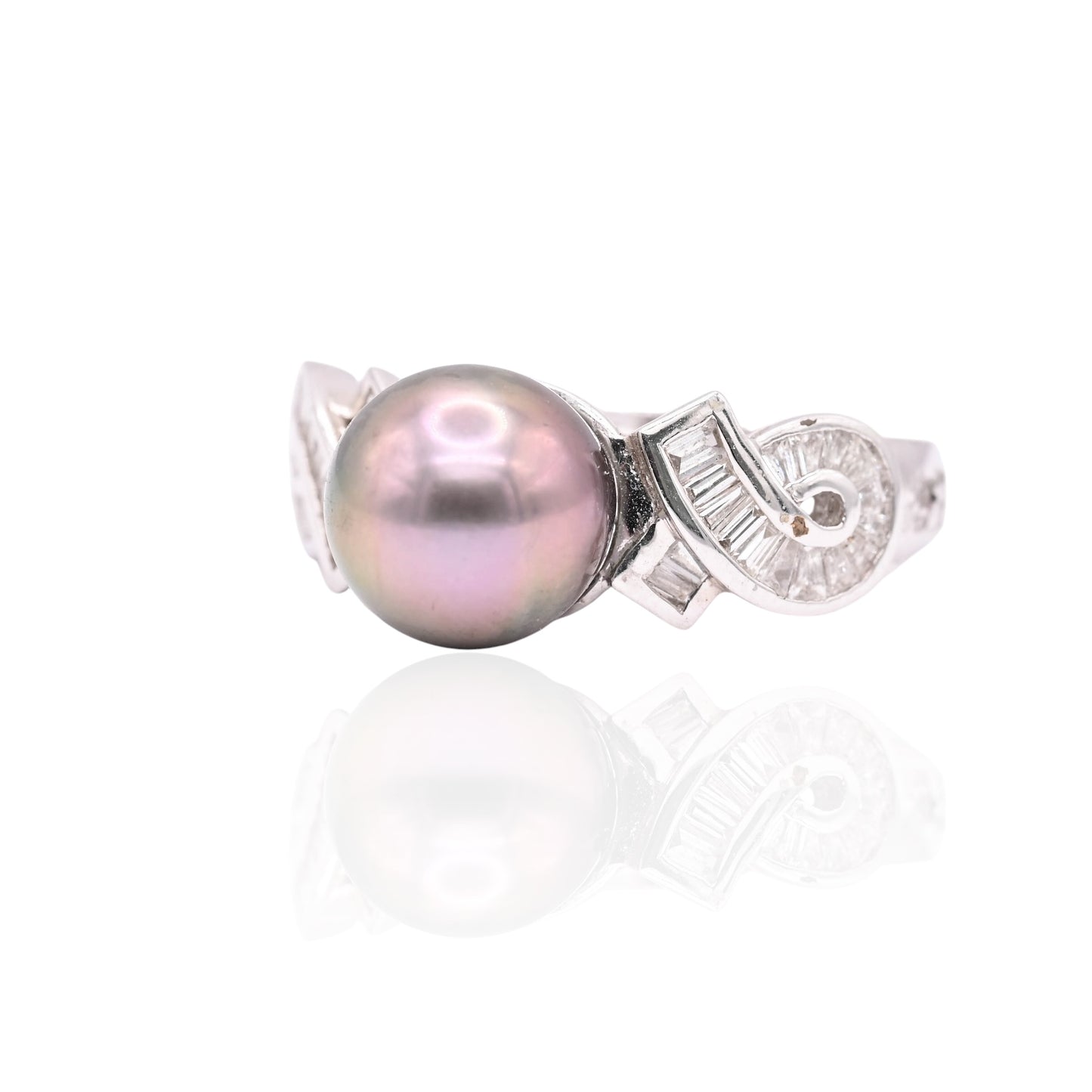 Tahitian Pearl and Ribboned Diamond Ring 14K White Gold Size 7.25 0.25cttw