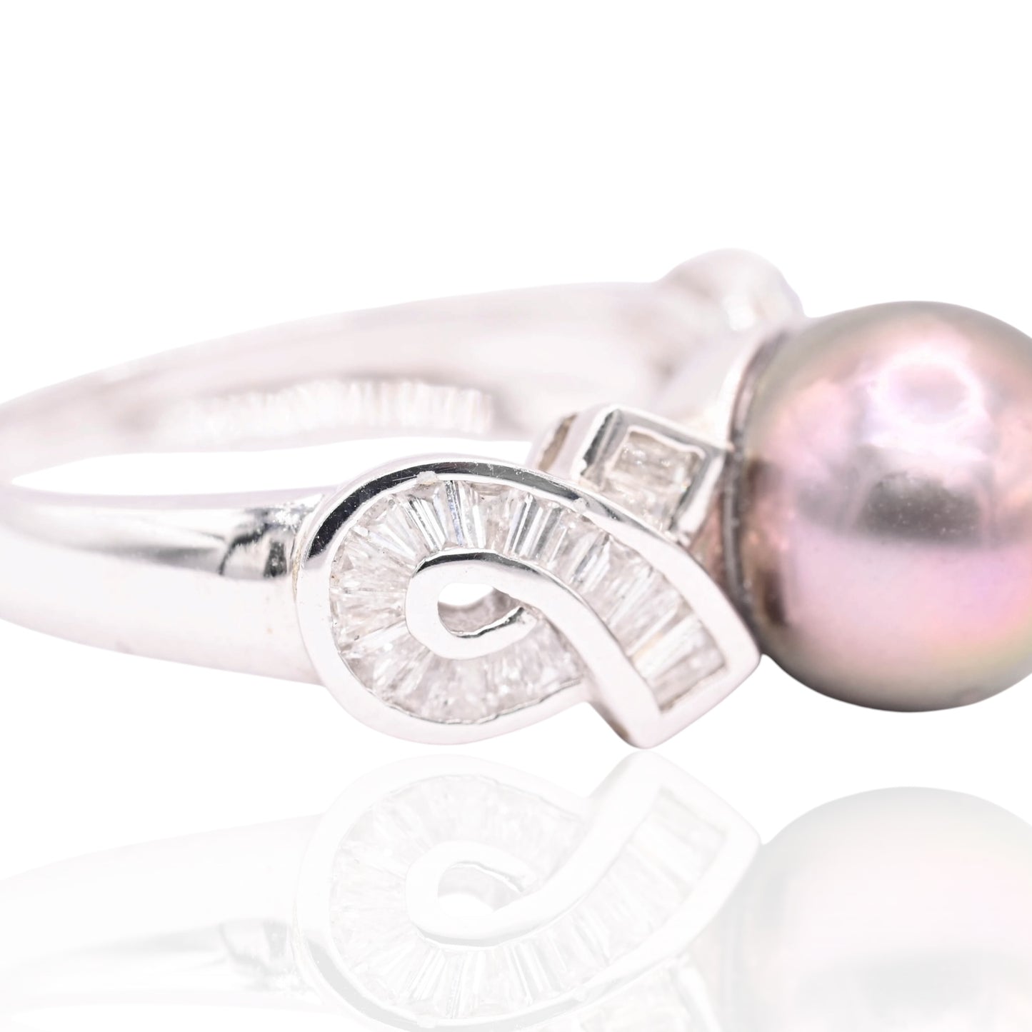 Tahitian Pearl and Ribboned Diamond Ring 14K White Gold Size 7.25 0.25cttw
