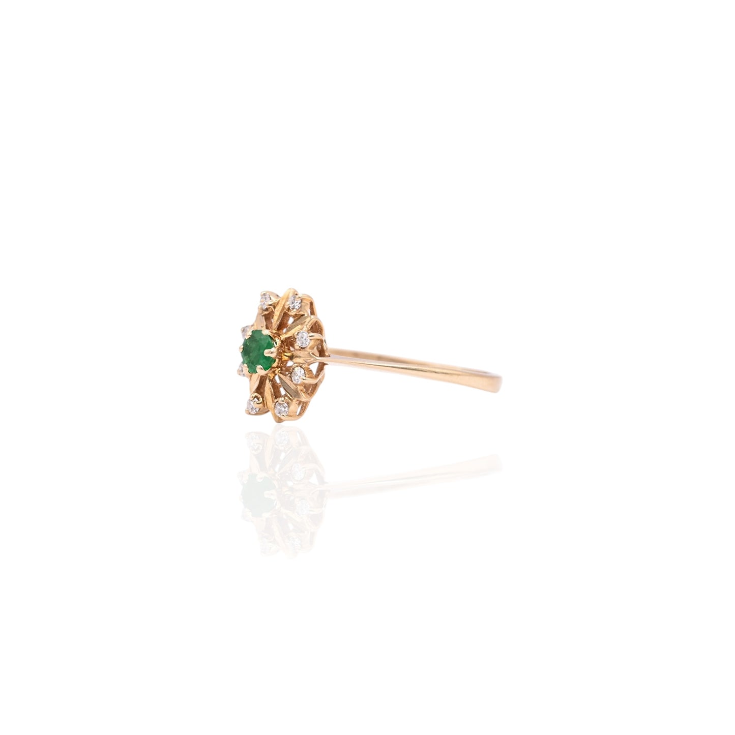 Emerald and Diamond Flower Ring with Basket Setting 14K Yellow Gold Size 7 0.16ct Emerald/0.08cttw DiamondEmerald and Diamond Flower Ring with Basket Setting 14K Yellow Gold Size 7 0.16ct Emerald/0.08cttw Diamond