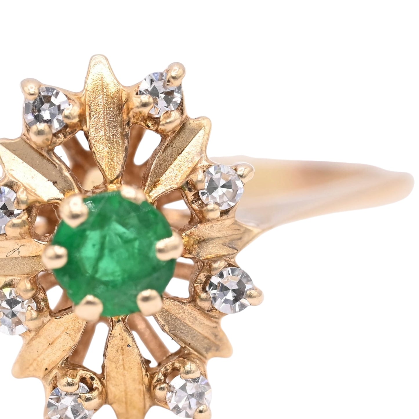 Emerald and Diamond Flower Ring with Basket Setting 14K Yellow Gold Size 7 0.16ct Emerald/0.08cttw DiamondEmerald and Diamond Flower Ring with Basket Setting 14K Yellow Gold Size 7 0.16ct Emerald/0.08cttw Diamond