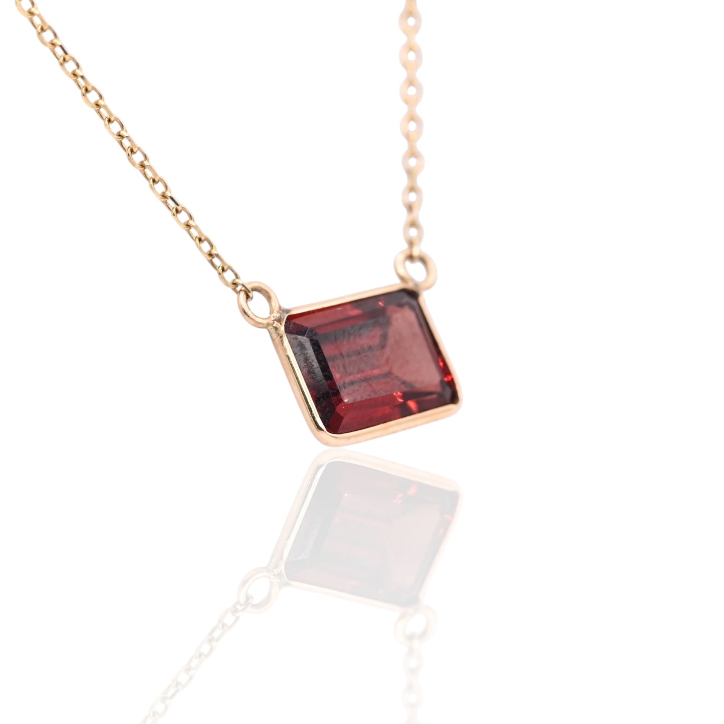 East to West Bezel Garnet Necklace 14K Yellow Gold Adjustable Diamond Cut Chain 16.25in, 17.25in, and 18.25in 1.25cttw