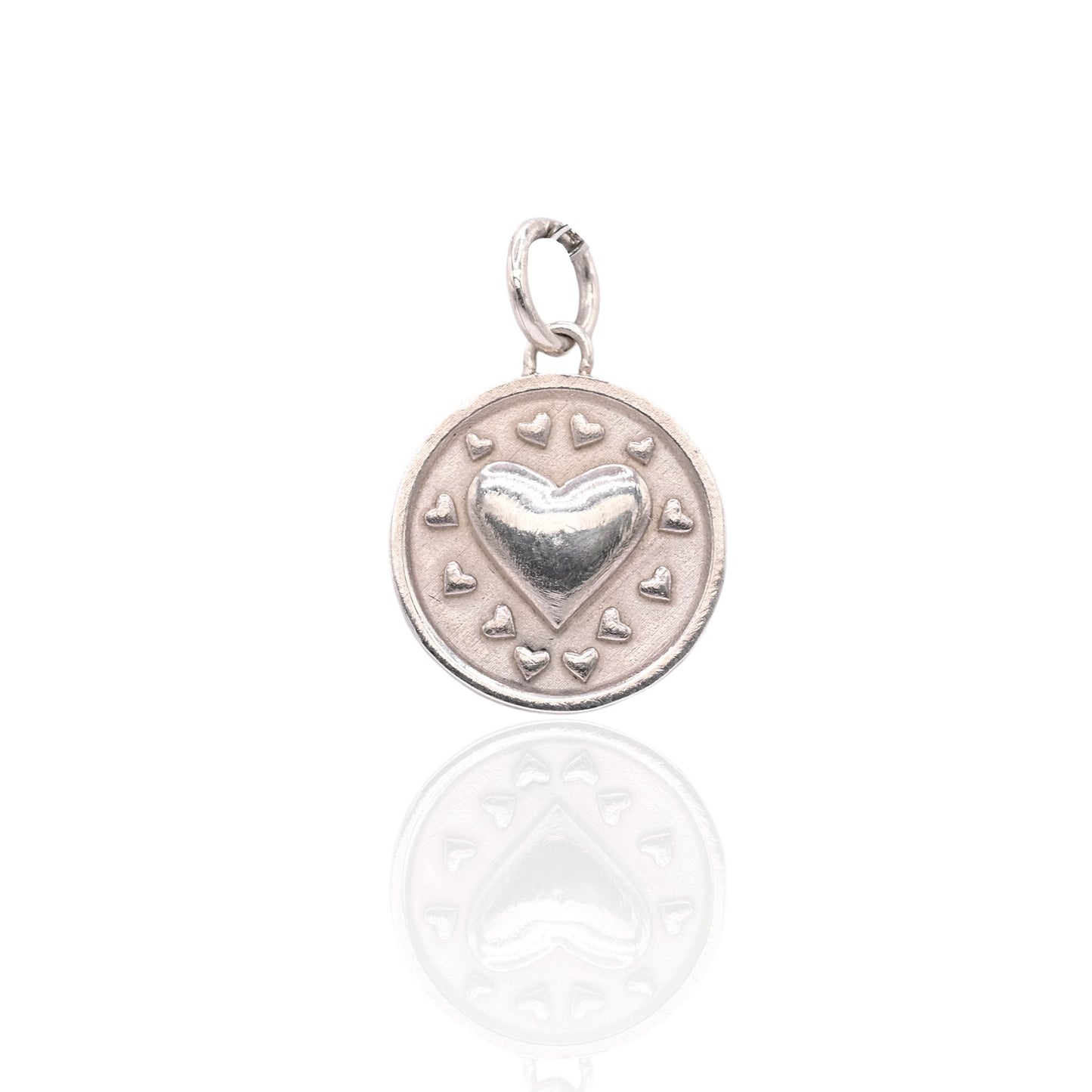 Round Heart Pendant (Larrea Original)