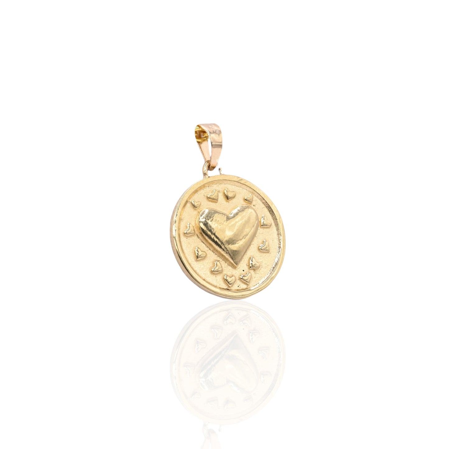 Round Heart Pendant (Larrea Original)