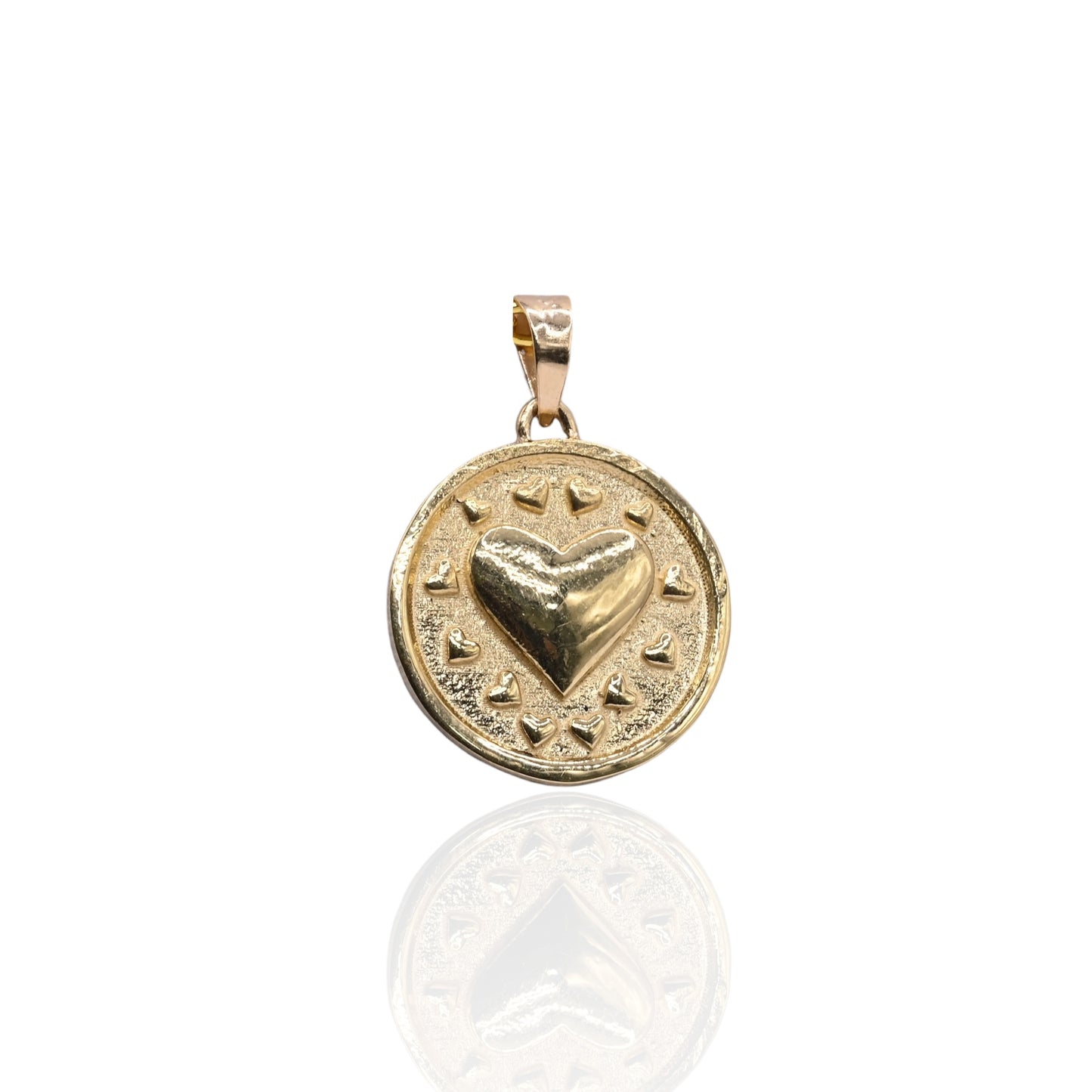 Round Heart Pendant (Larrea Original)