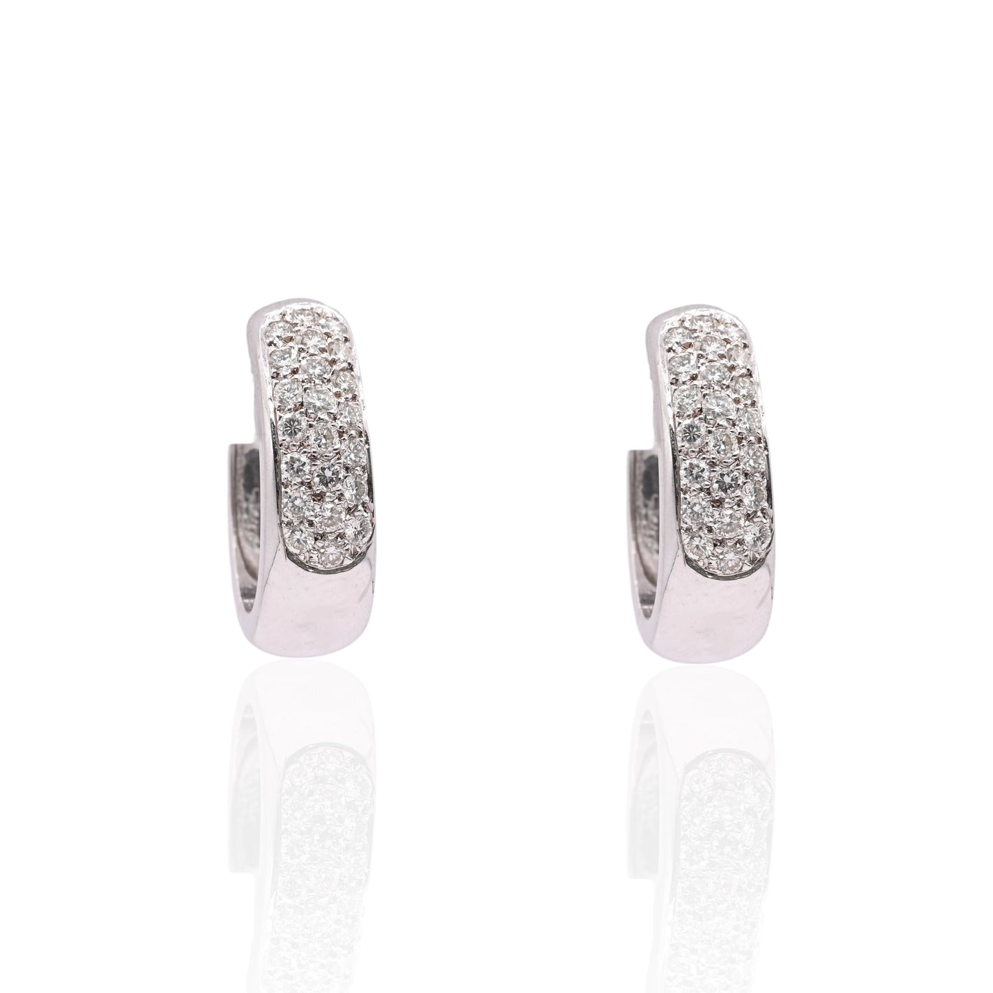 Thick Diamond Hoop Earrings 14K White Gold 7.01mm Thick/18.43mm x 21.32mm Diameter 0.66cttw