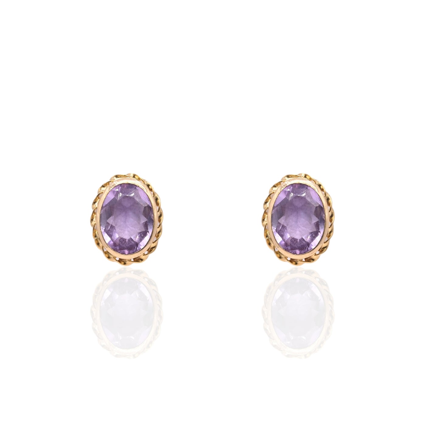 Scalloped Oval Amethyst Stud Earrings 14K Yellow Gold 1.44cttw Amethyst