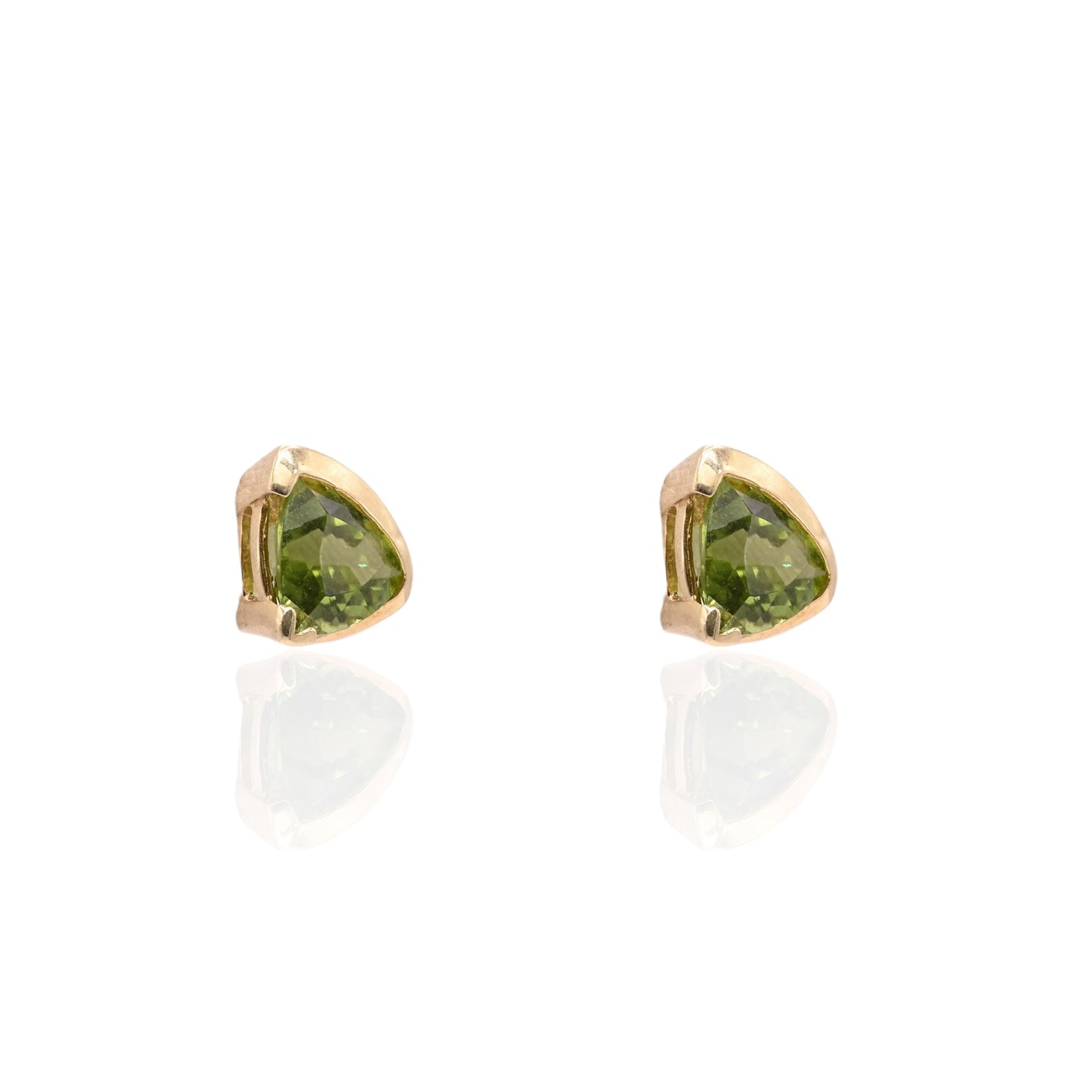 Geometric Trillion-Cut Peridot Stud Earrings 14K Yellow Gold 1.90cttw Peridot