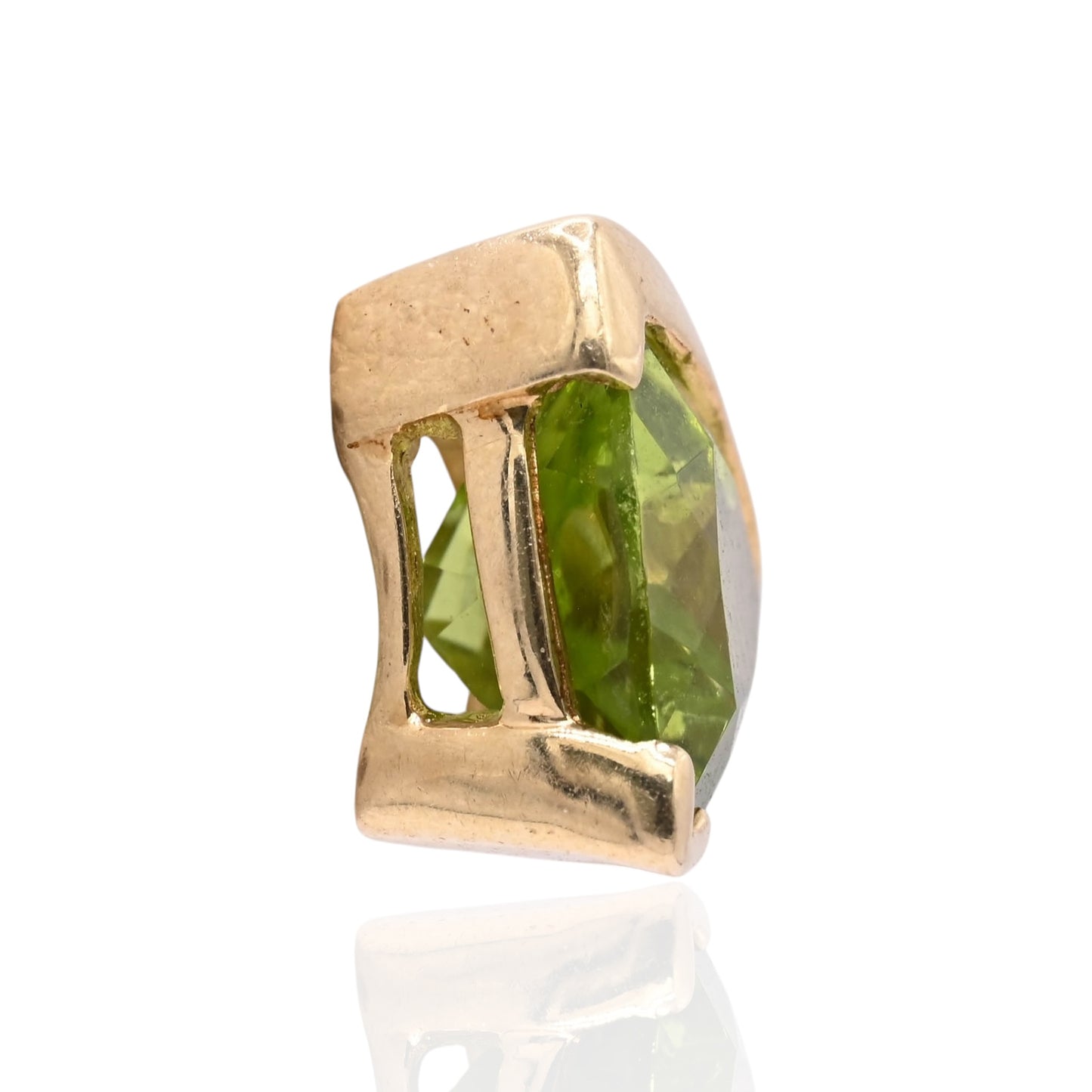 Geometric Trillion-Cut Peridot Stud Earrings 14K Yellow Gold 1.90cttw Peridot