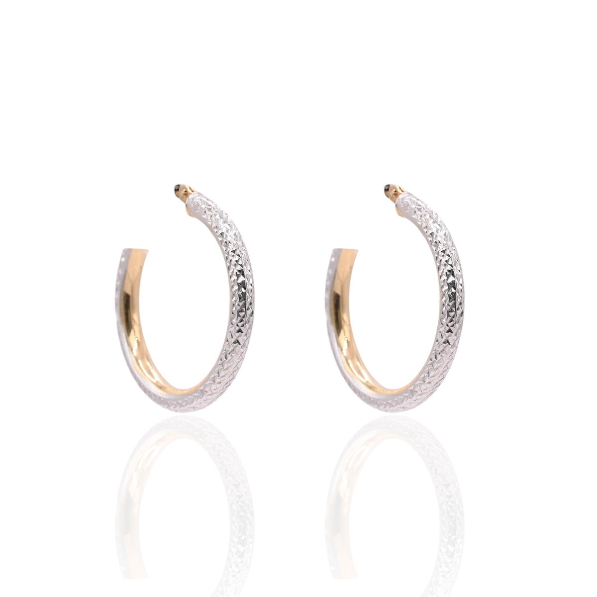 Lightweight Diamond Cut Two Tone Hoop Earrings 14K Yellow Gold and 14K White Gold with Hinge 2.89mm Thick/24.94mm Diameter