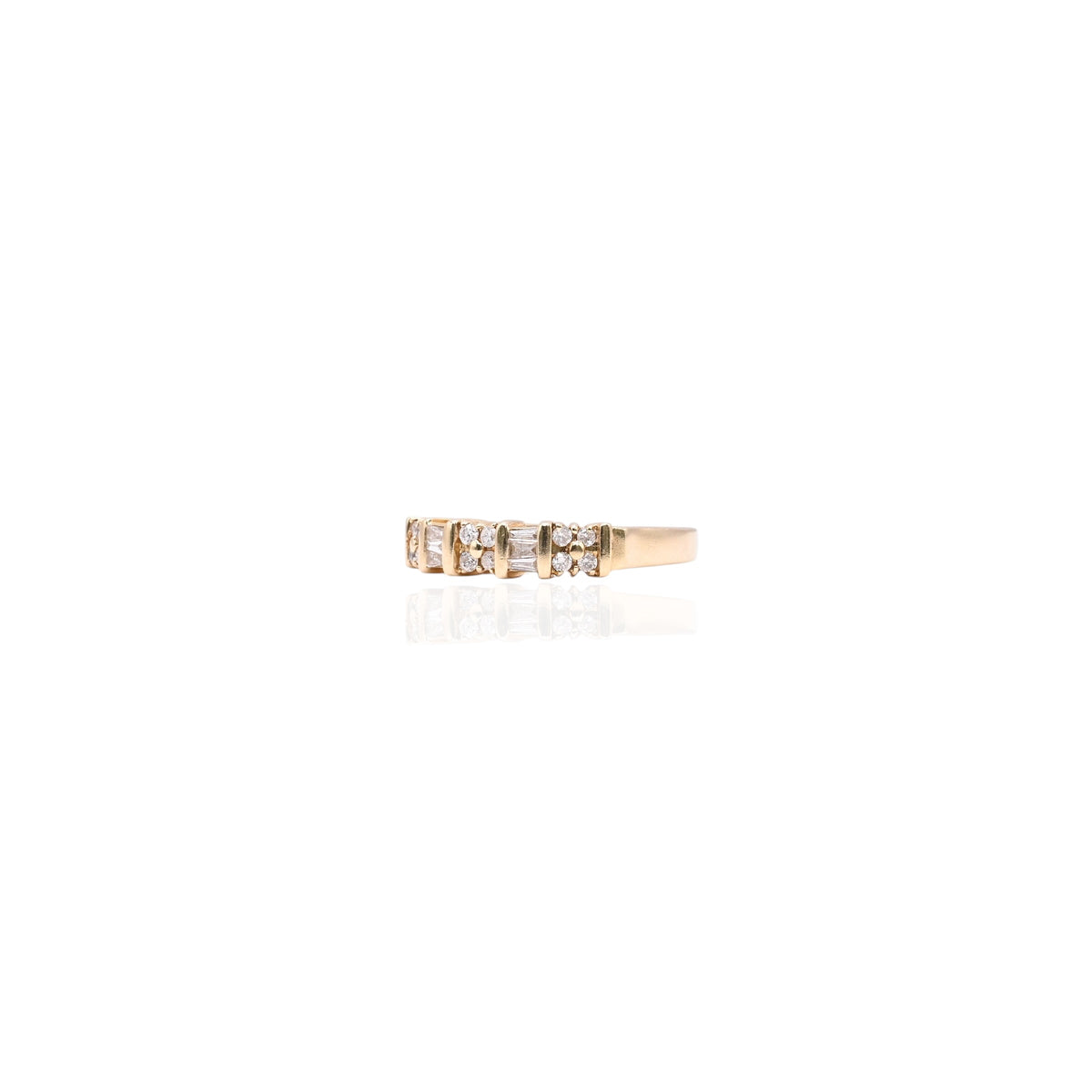 Vintage-Style Baguette and Round Diamond Band 14K Yellow Gold Size 7 0.18cttw