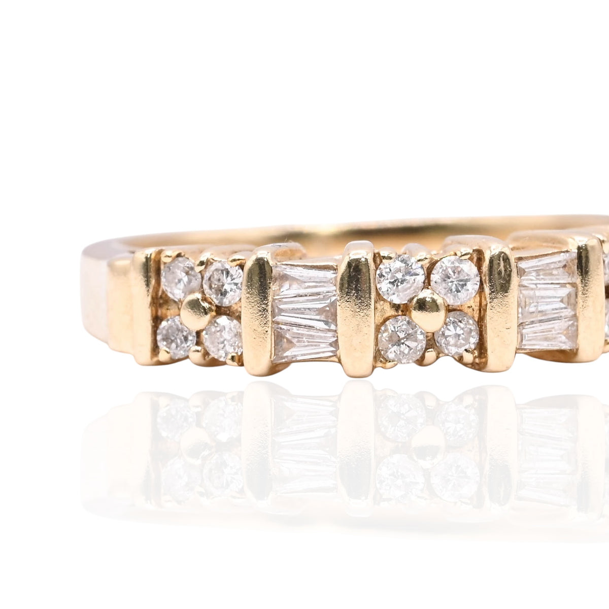 Vintage-Style Baguette and Round Diamond Band 14K Yellow Gold Size 7 0.18cttw