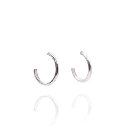 Hoop 14K White Gold Hinge Earring 1.95mm Thick/15.17mm Diameter