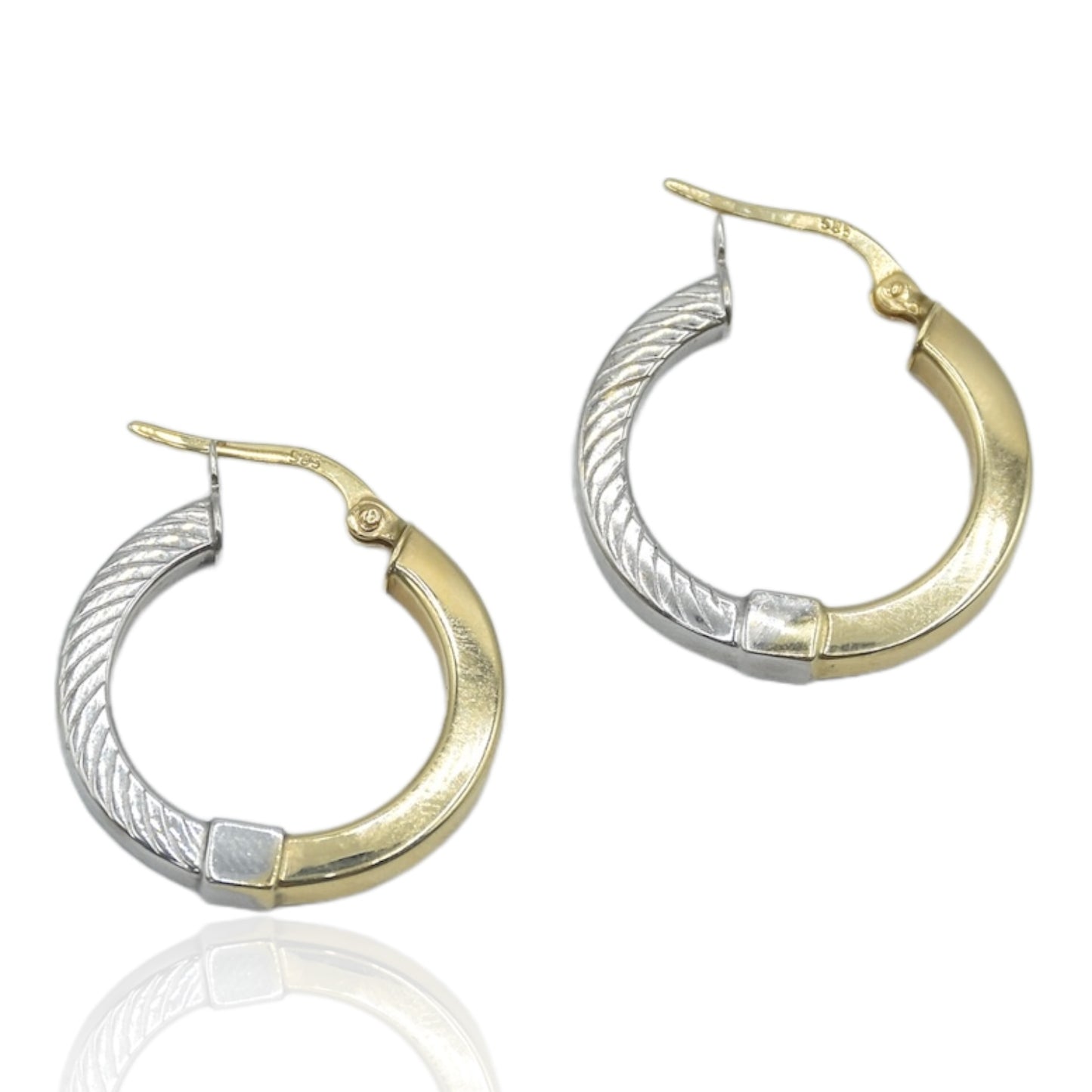 Round Two Tone Half Twisted W/Half Round Polished Earring 14K Yellow/White 3.1 Thickness