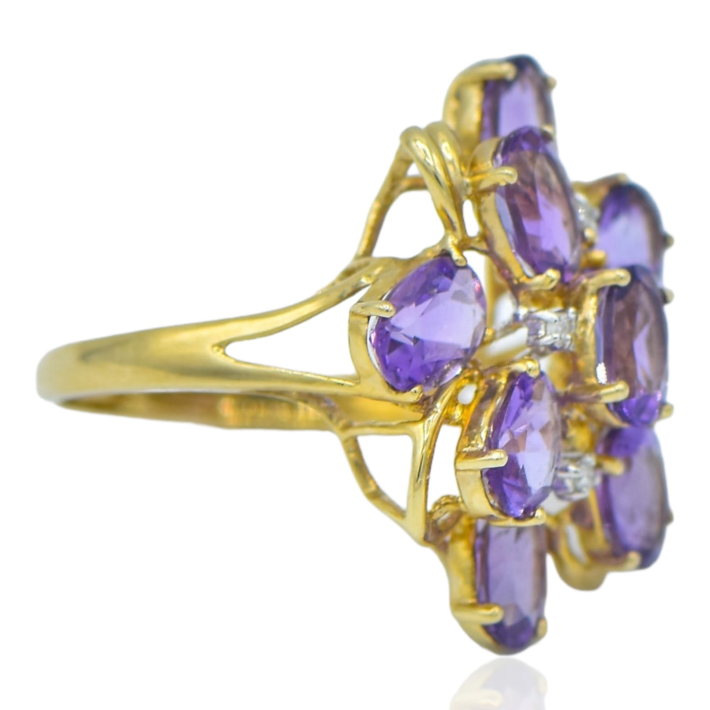 Oval Amethyst (6cttw)&amp; Diamond Cluster & Ring 14K Yellow Gold Cocktail