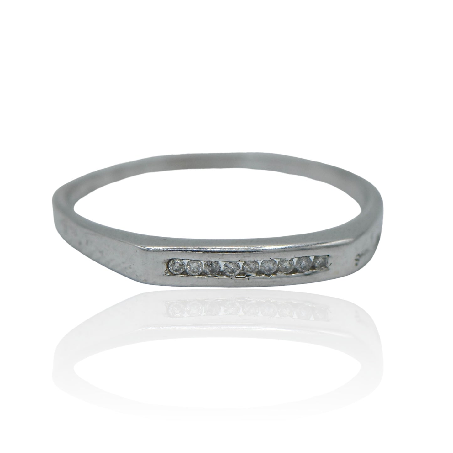 White Gold 14K Band with Diamonds 0.045 cttw.