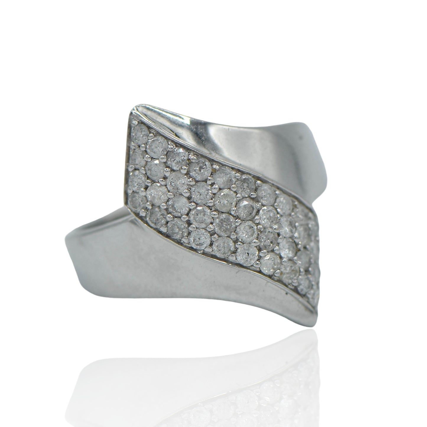 Curved Ribbon Ring 14K White Gold with Diamonds 0.6 cttw.