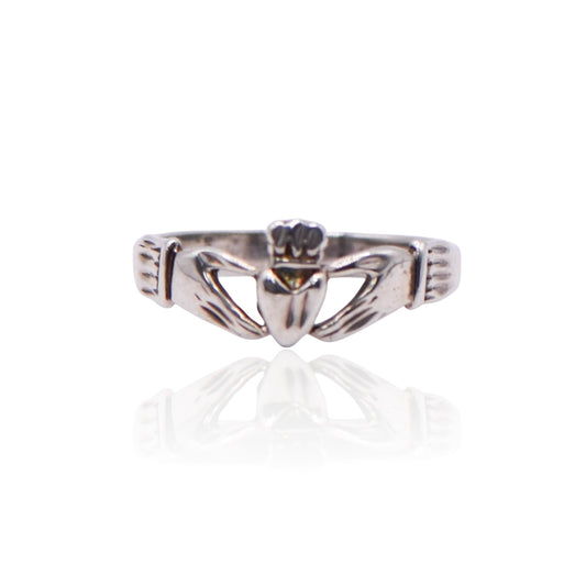 Vintage Claddagh Band Sterling Silver Ring
